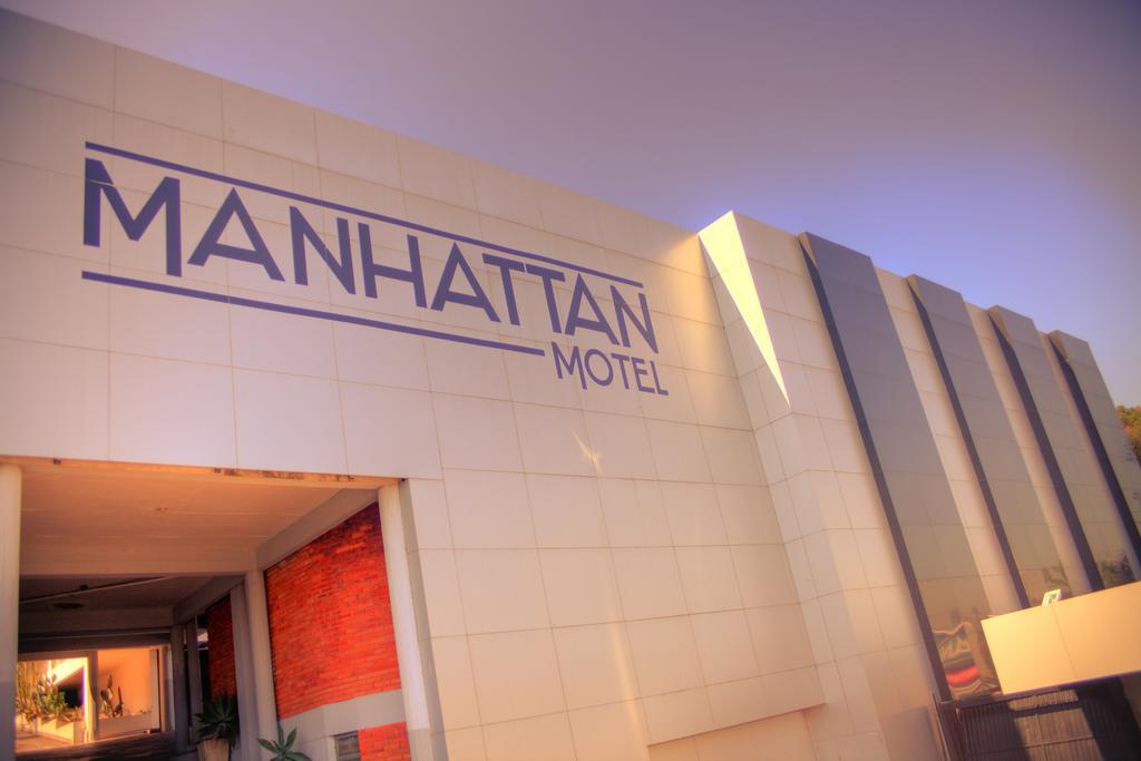 Manhattan Motel (Adults Only) Porto Alegre Bagian luar foto